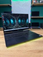Dell G7 7700 дисплей Full HD 144Hz
