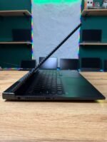 Dell G7 7700 RTX 2060 115W вид збоку