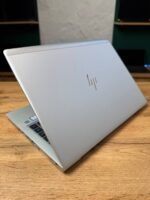 HP EliteBook 840 G5 — вигляд ззаду