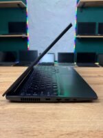 Lenovo IdeaPad Gaming 3 15ACH6 — вигляд збоку
