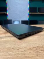 Lenovo IdeaPad Gaming 3 15ACH6 — вигляд збоку