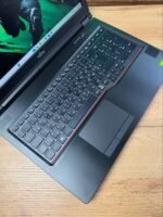 Fujitsu H7510 професійний ноутбук для роботи