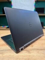 Dell Latitude E7470 —вид ззаду