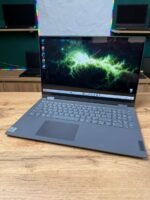Lenovo IdeaPad Flex 5 15IIL05 — відкритий ноутбук