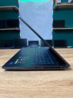 ASUS TUF F17 FX707VV-HX142 — вигляд збоку