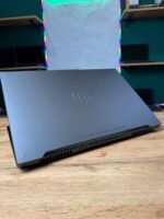ASUS TUF F17 FX707VV-HX142 — вид зверху