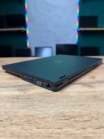 Fujitsu LifeBook U7311 — вид зліва