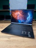 ASUS TUF Gaming A16 FA607NU-RL061 — відкритий ноутбук