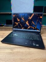ASUS TUF Gaming A17 FA706IU — вид спереду