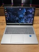 HP 15-fd0126ua — клавіатура та дисплей
