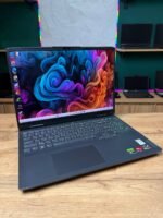 Lenovo IdeaPad Gaming 3 16ARH7 — відкритий ноутбук
