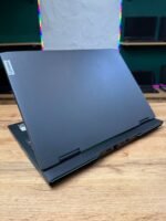 Lenovo IdeaPad Gaming 3 16ARH7 — вид зверху