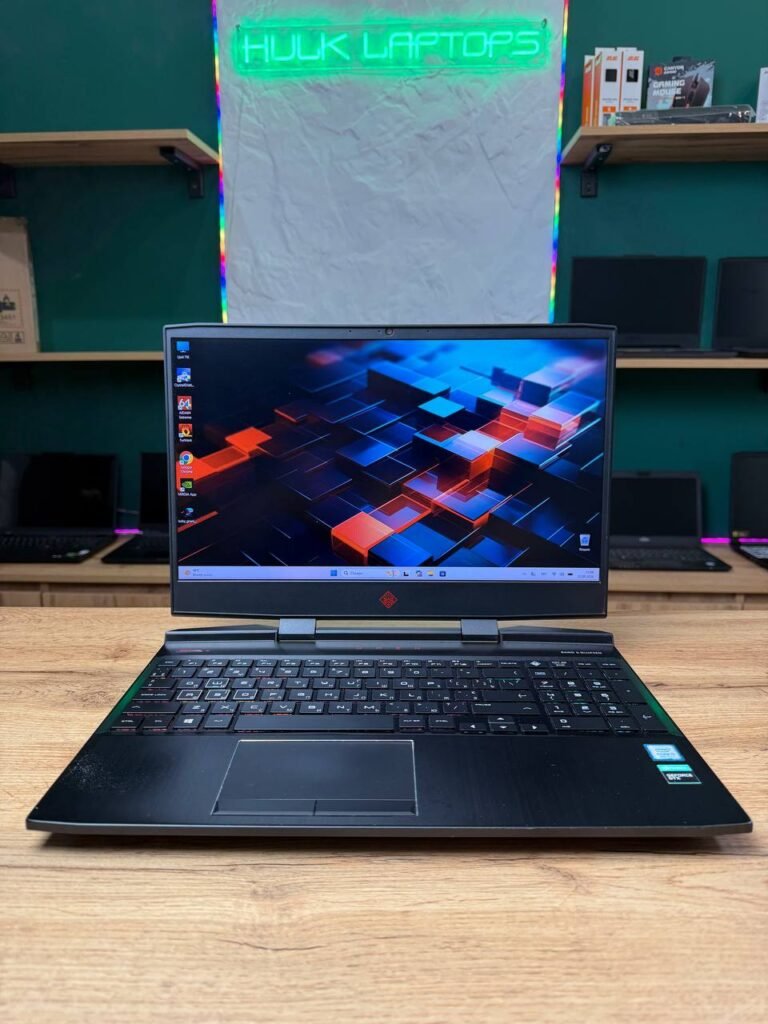 HP OMEN 15 Core i5-9300H, GTX 1650 4GB, 16GB RAM, SSD 256GB + 256GB, 15.6" Full HD 60Hz
