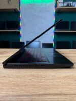Acer Nitro 5 AN515-54-52ET — вигляд з боку