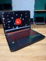 Acer Nitro 5 AN515-54-52ET — корпус та зовнішній вигляд