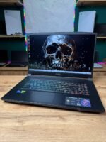 MSI Katana 17 B12U — корпус та зовнішній вигляд