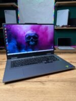 Lenovo LOQ 17IRX10 — корпус та зовнішній вигляд
