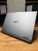Lenovo LOQ 17IRX10 — вид зверху